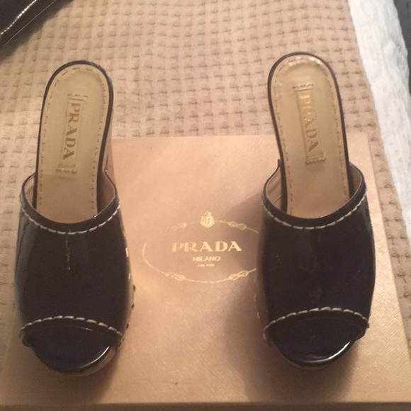Prada summer shoes - Picture 2 of 2